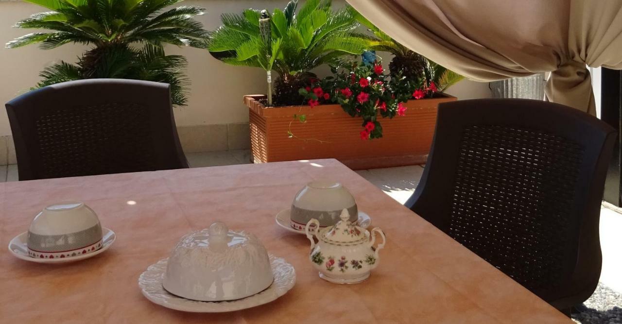 Apartamento Vuemme 97 Bari Exterior foto